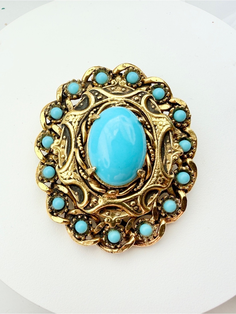 Large Vintage Ornate Goldtone Turquoise Milk Glass Cabochon Rhinestone Brooch - Picture 5 of 7